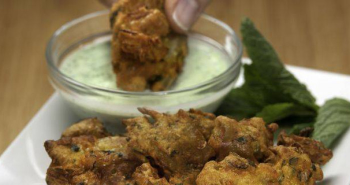 Indian Chickpea and Onion Fritters with Fresh Green Chutney