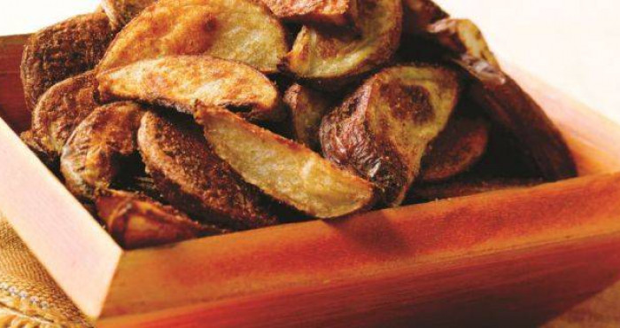 Spicy Roasted Potato Wedges